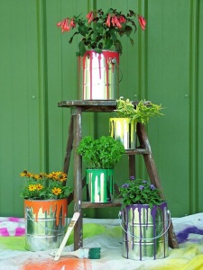 What To Do With Old Paint Cans 4