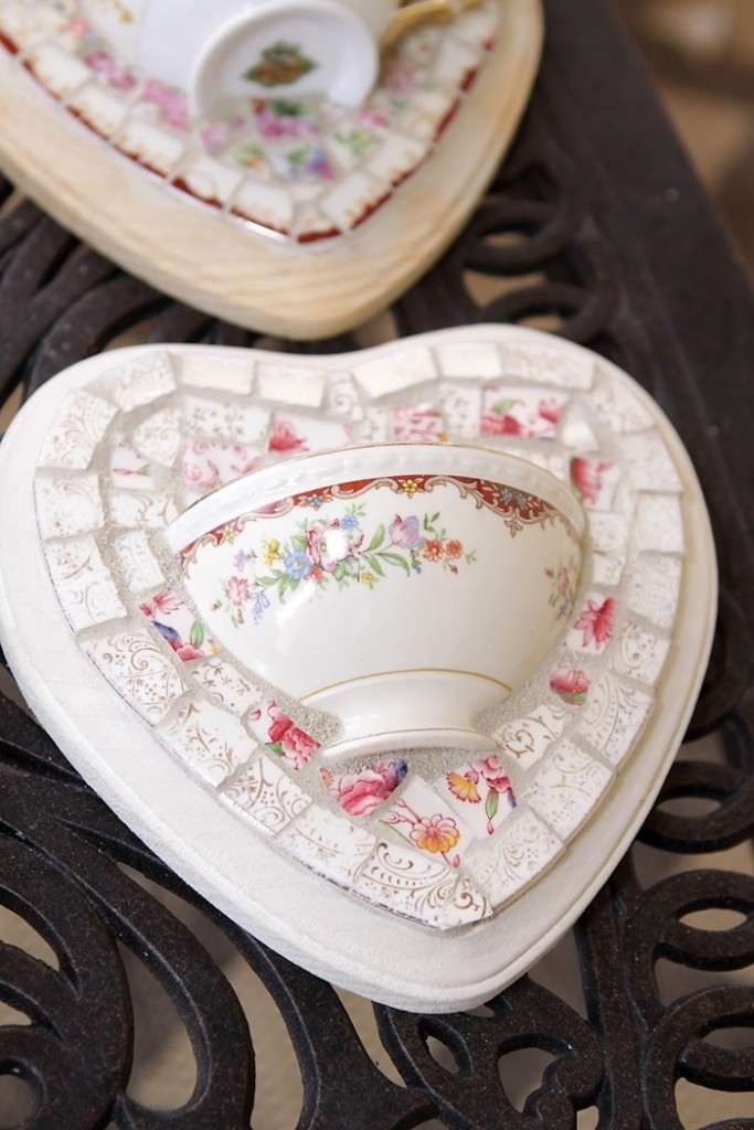 WhatToDoWithOld What to Do with Old Tea Cups?