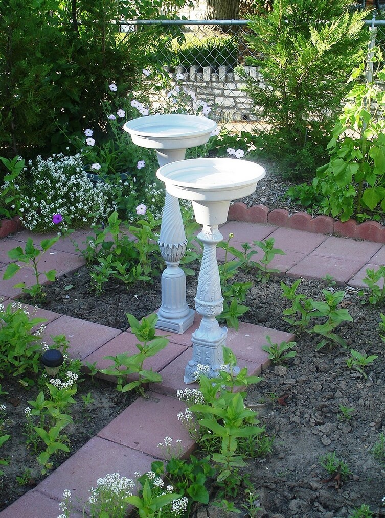 WhatToDoWithOld What To Do With Old Lamp Bases?